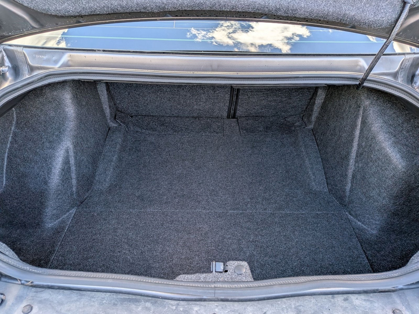 2023 Dodge Challenger GT photo 6