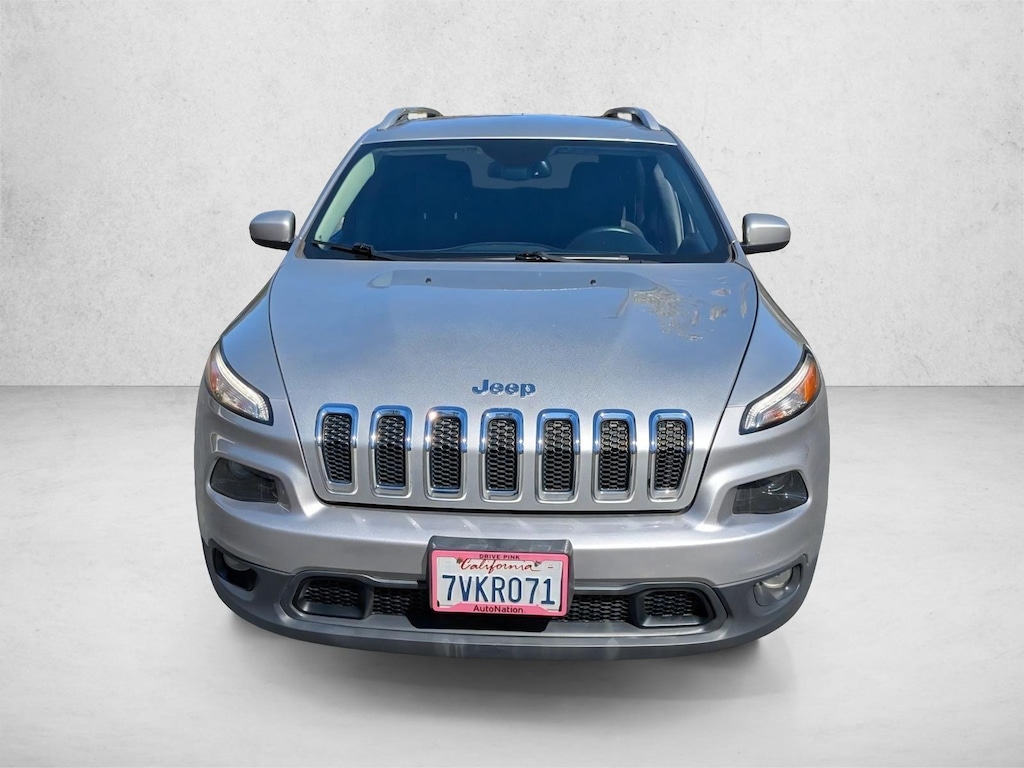 Used 2016 Jeep Cherokee Latitude Sport Utility
