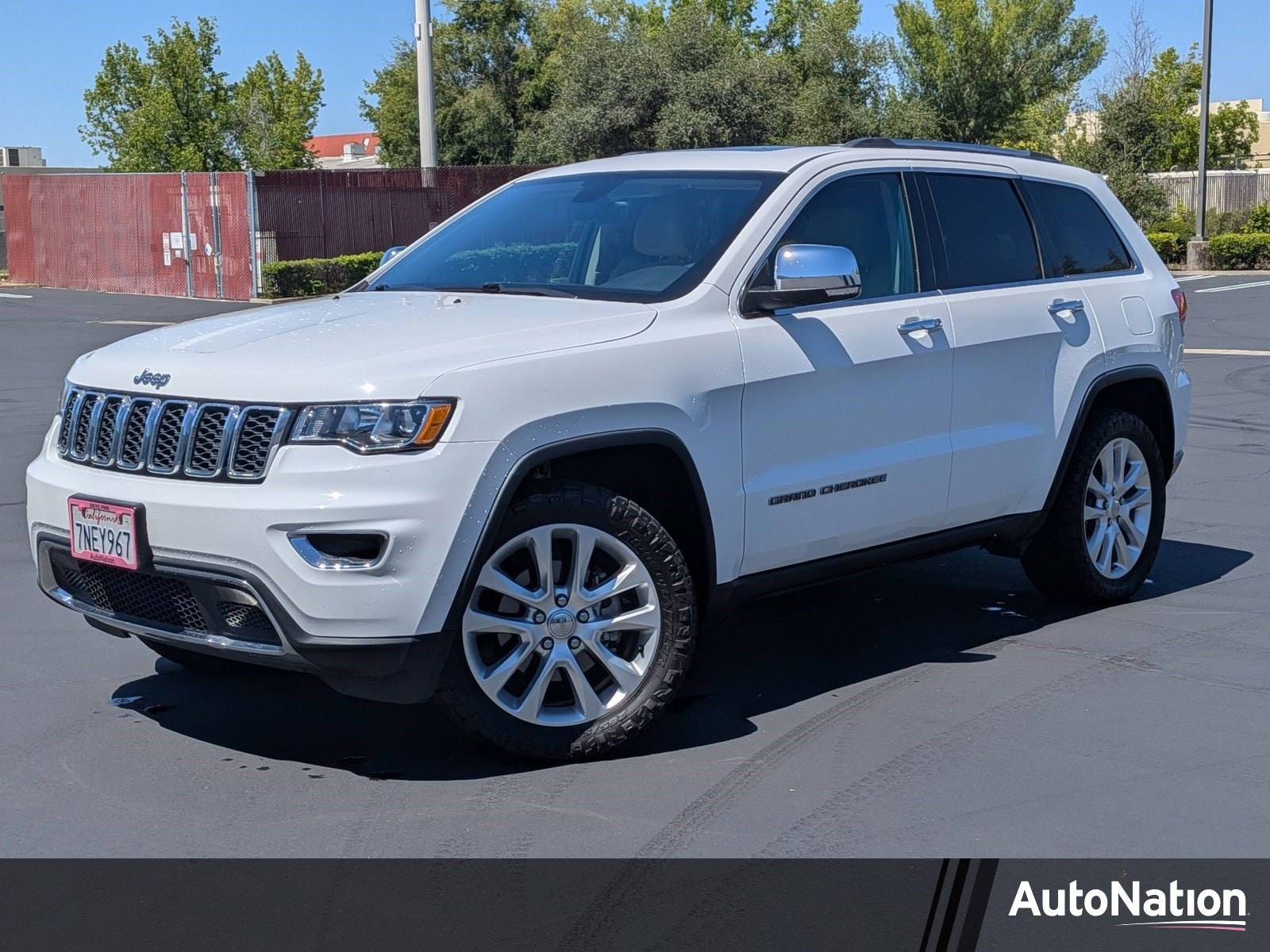 2017 Jeep Grand Cherokee Limited 4WD's photo