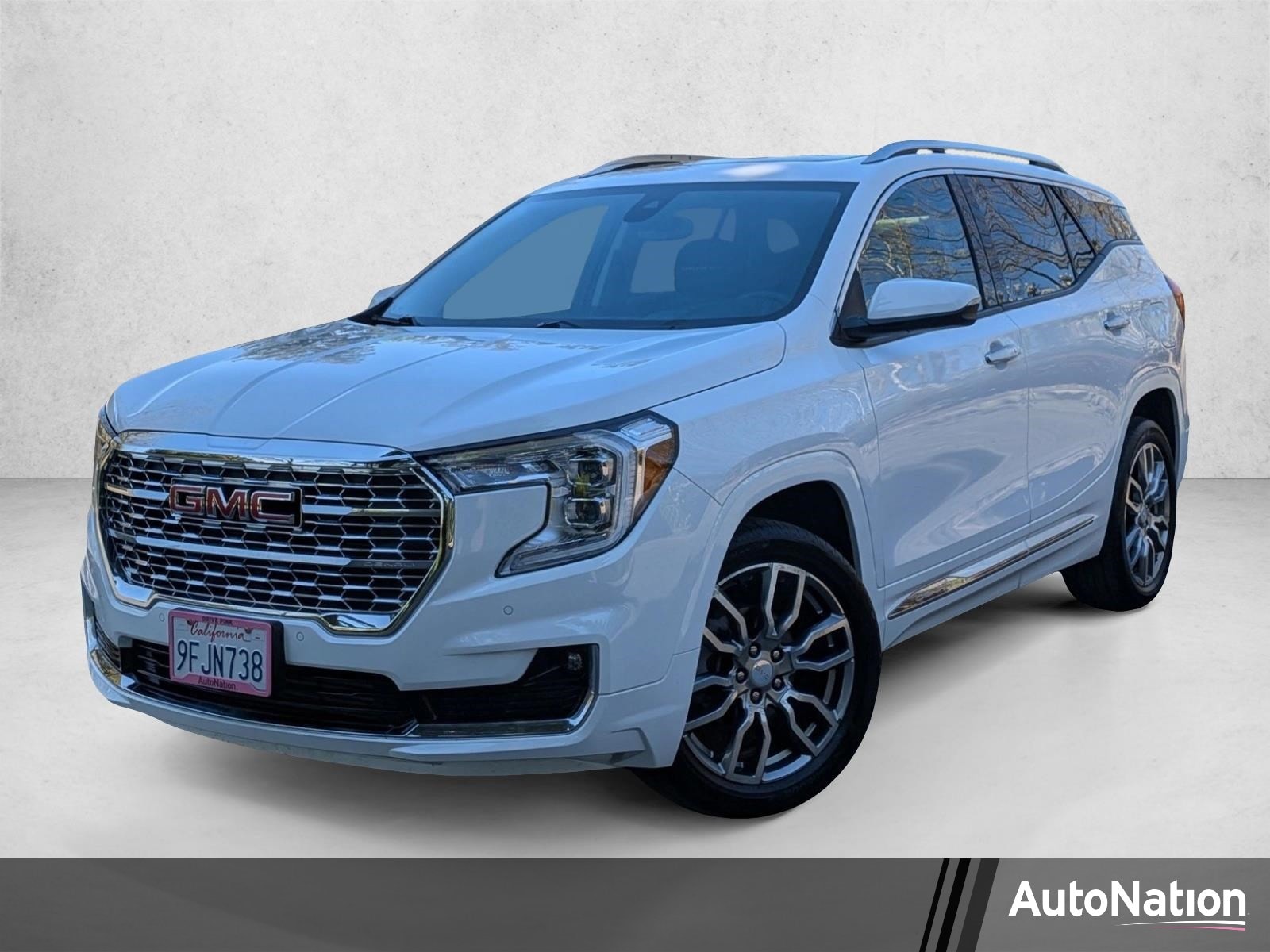 2023 GMC Terrain Denali AWD's photo