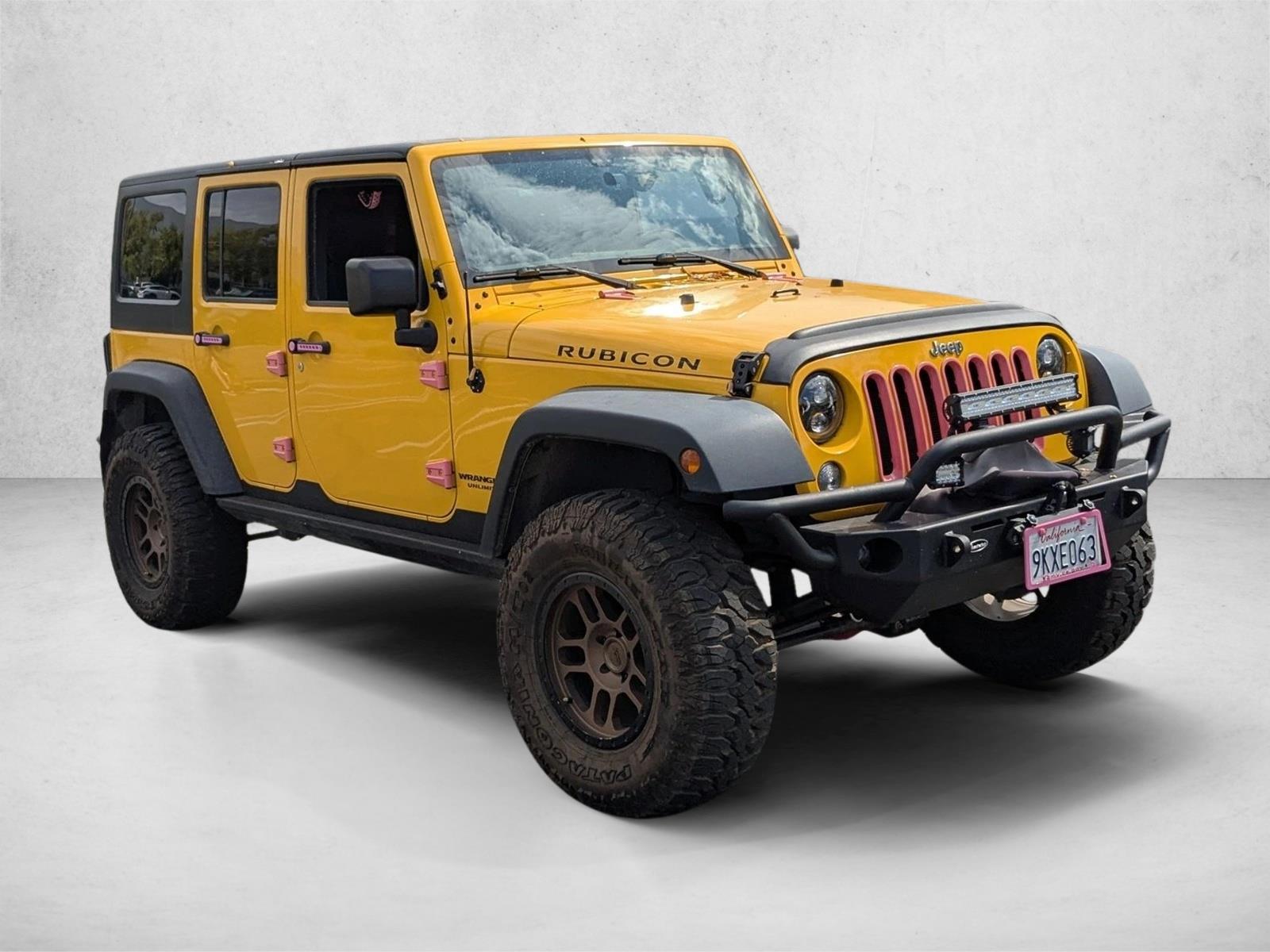 2015 Jeep Wrangler Rubicon Sport photo 3