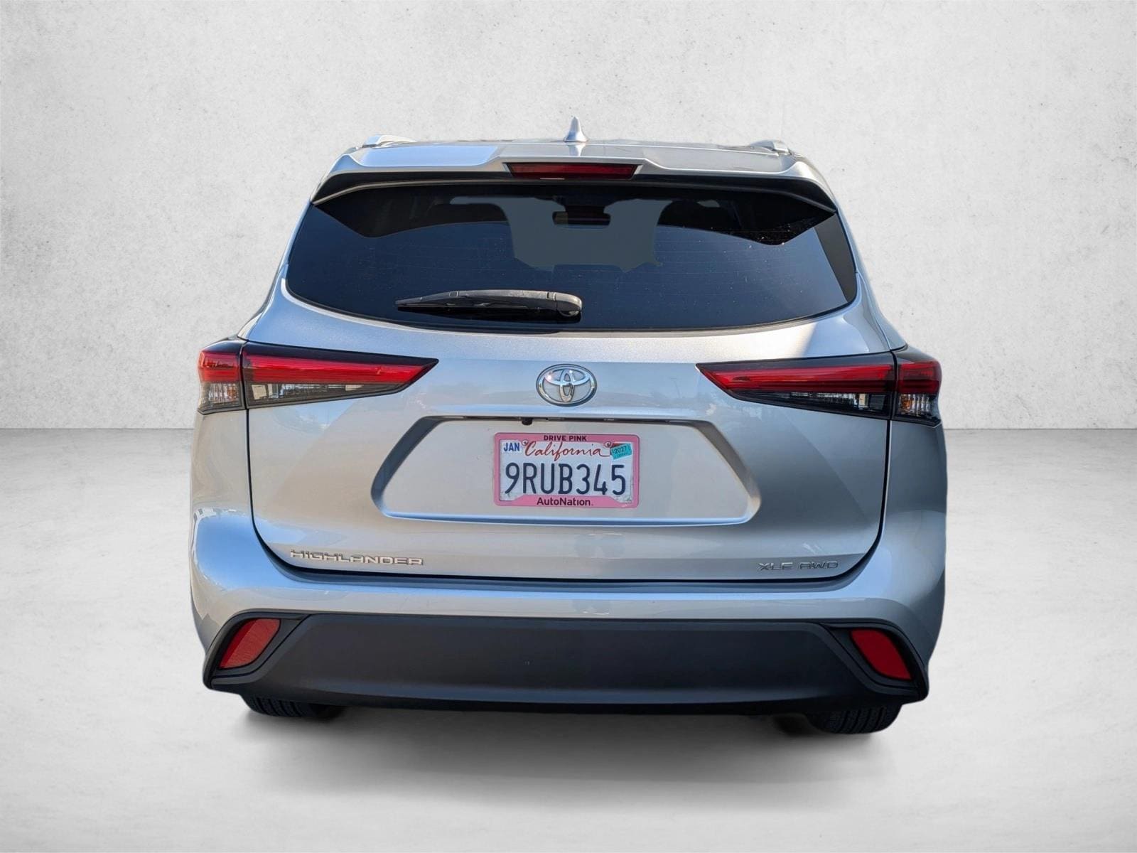 2022 Toyota Highlander XLE photo 6