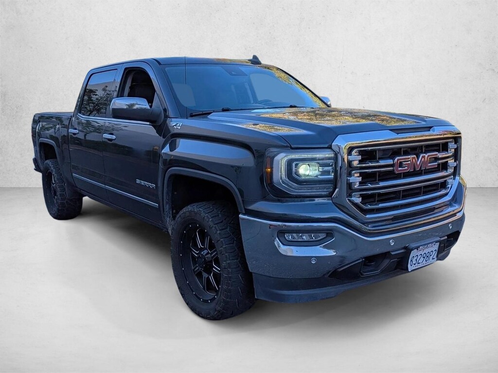 Used 2018 GMC Sierra 1500 SLT Crew Cab Pickup