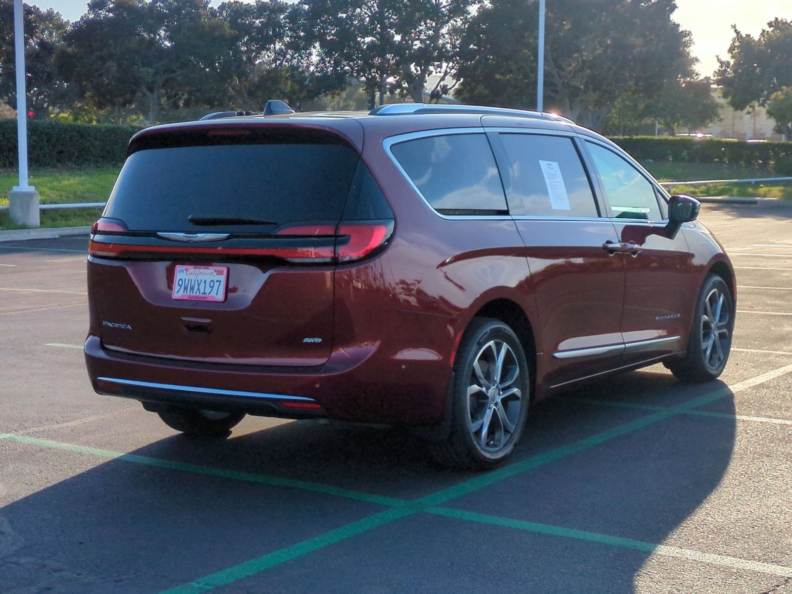 2023 Chrysler Pacifica Pinnacle photo 4