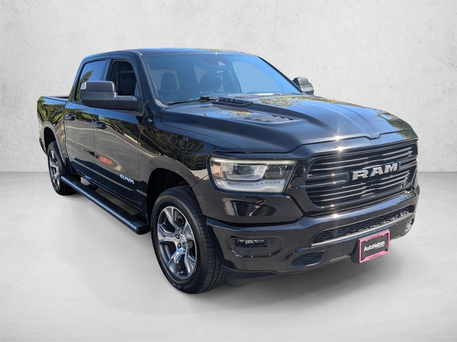 2024 Ram 1500 Laramie photo 3