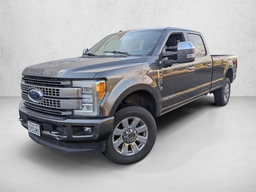 Used 2018 Ford F-350 Platinum Crew Cab Pickup