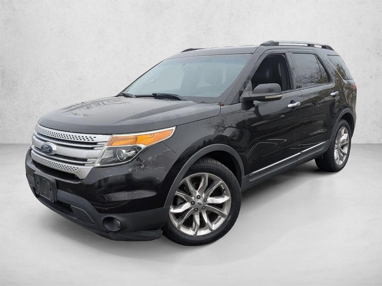 2012 Ford Explorer XLT's photo