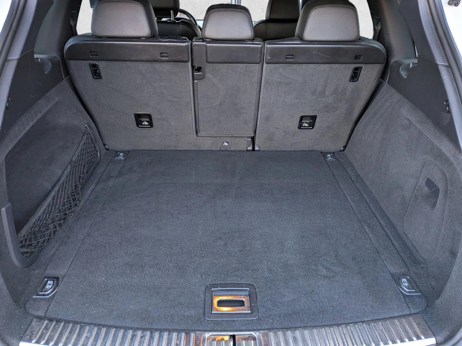 2013 Porsche Cayenne photo 5