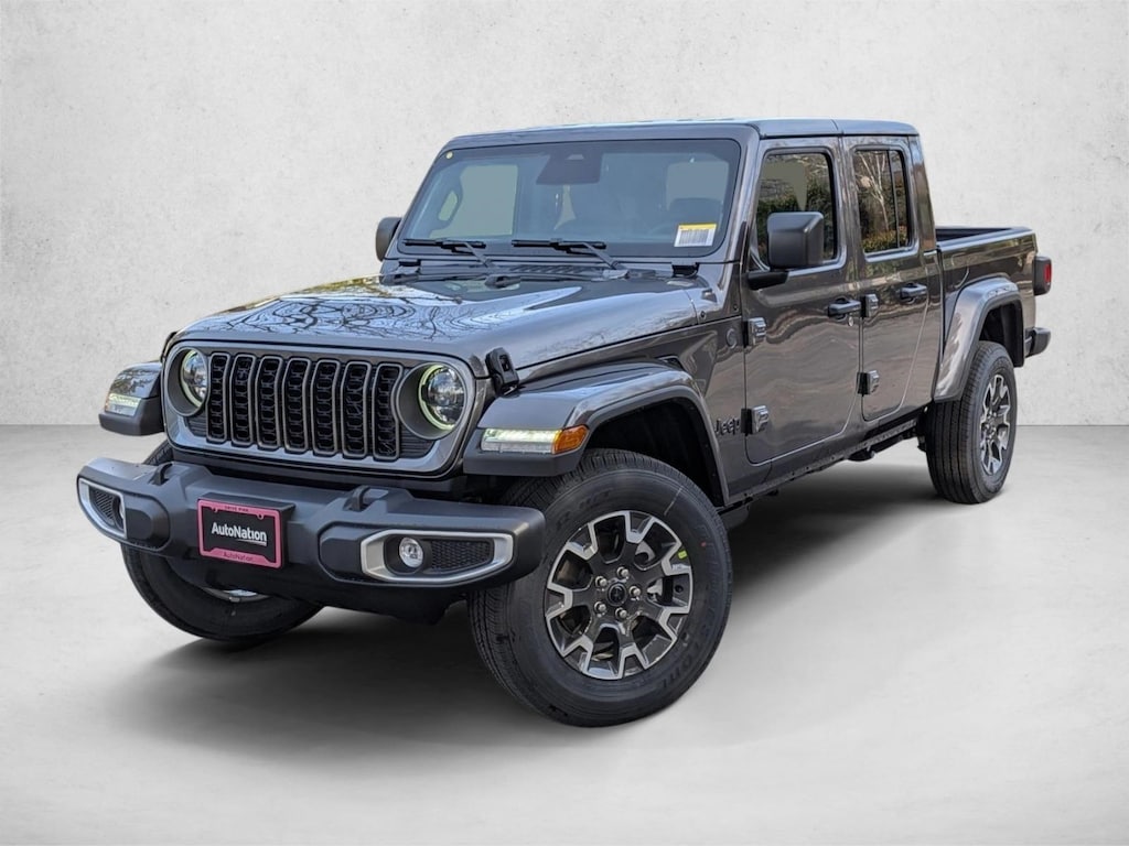 New 2026 Jeep Gladiator Sahara Truck Crew Cab