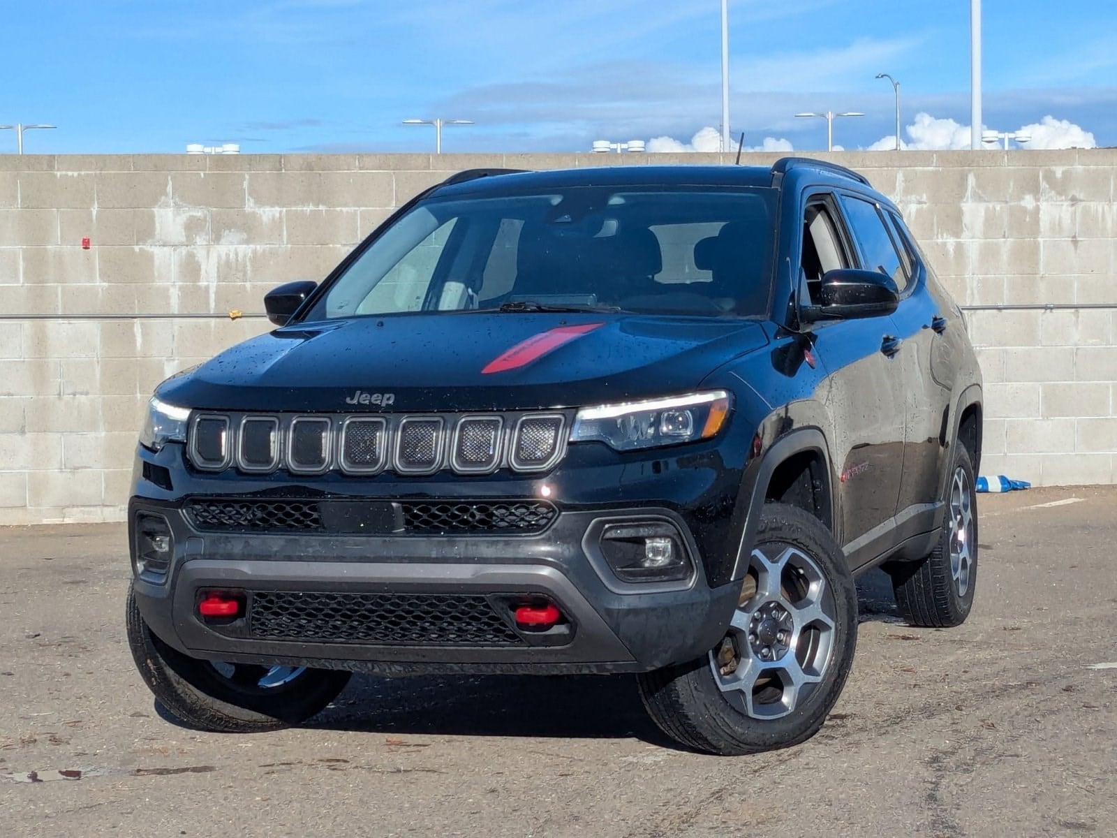 2022 Jeep Compass Trailhawk's photo