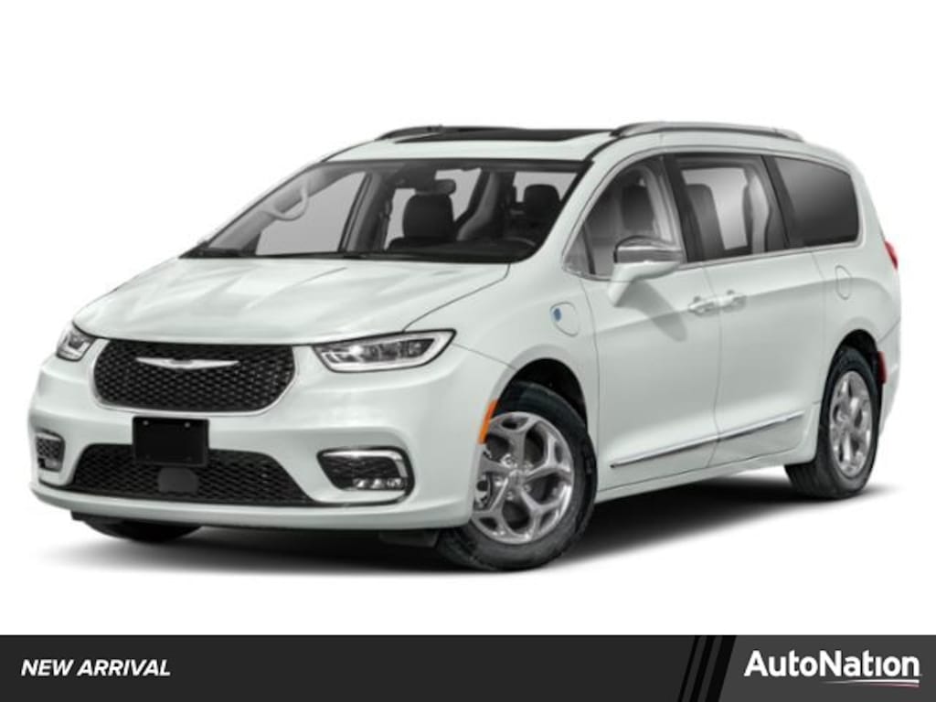 Used 2022 Chrysler Pacifica Hybrid Touring L Mini-van Passenger