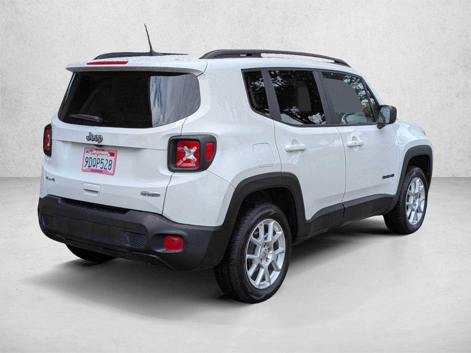 2022 Jeep Renegade Latitude photo 5
