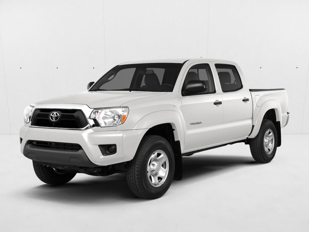 Used 2015 Toyota Tacoma Crew Cab Pickup