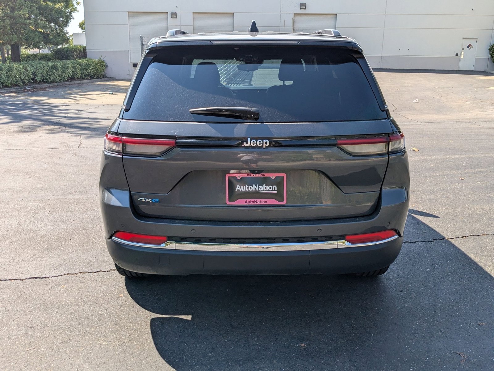 2024 Jeep Cherokee Limited 4xe photo 4