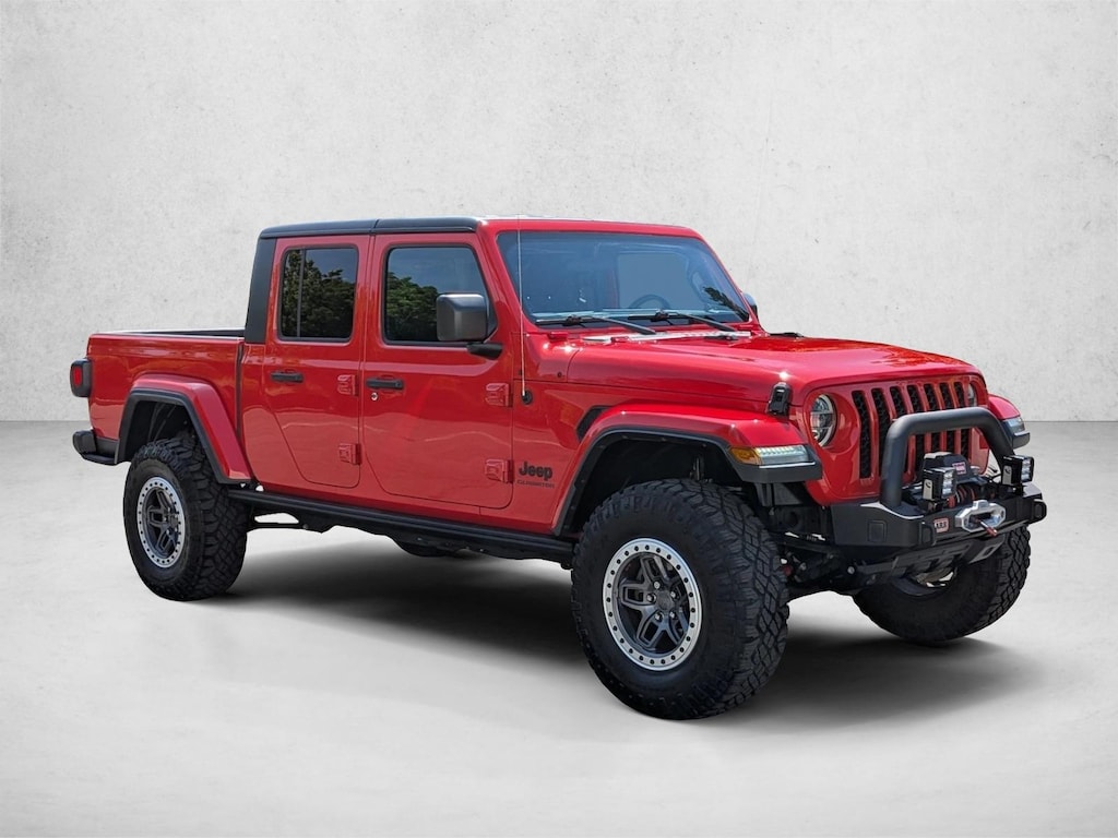 Used 2020 Jeep Gladiator Sport S Crew Cab Pickup