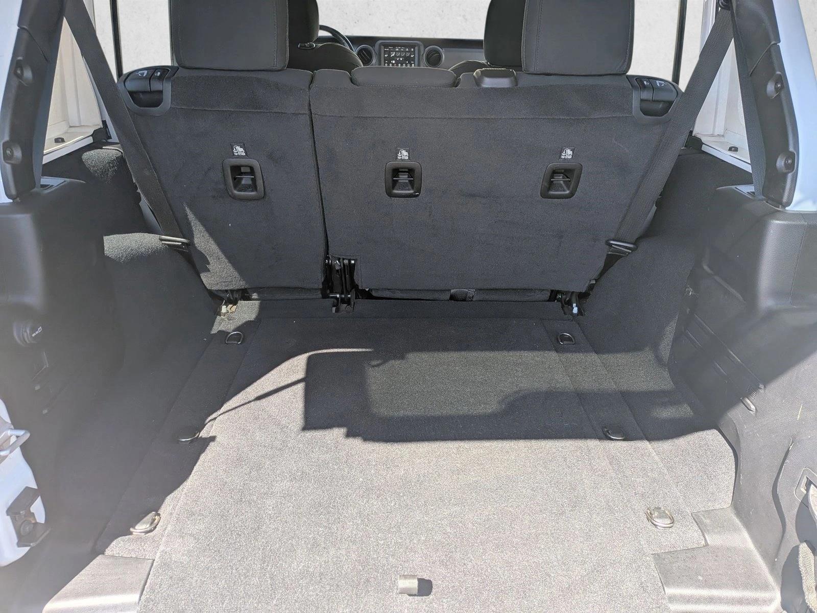 2022 Jeep Wrangler Unlimited Sport S photo 6