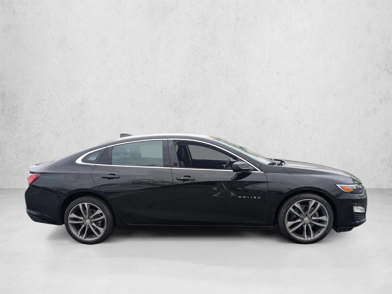 2022 Chevrolet Malibu 1LT photo 4