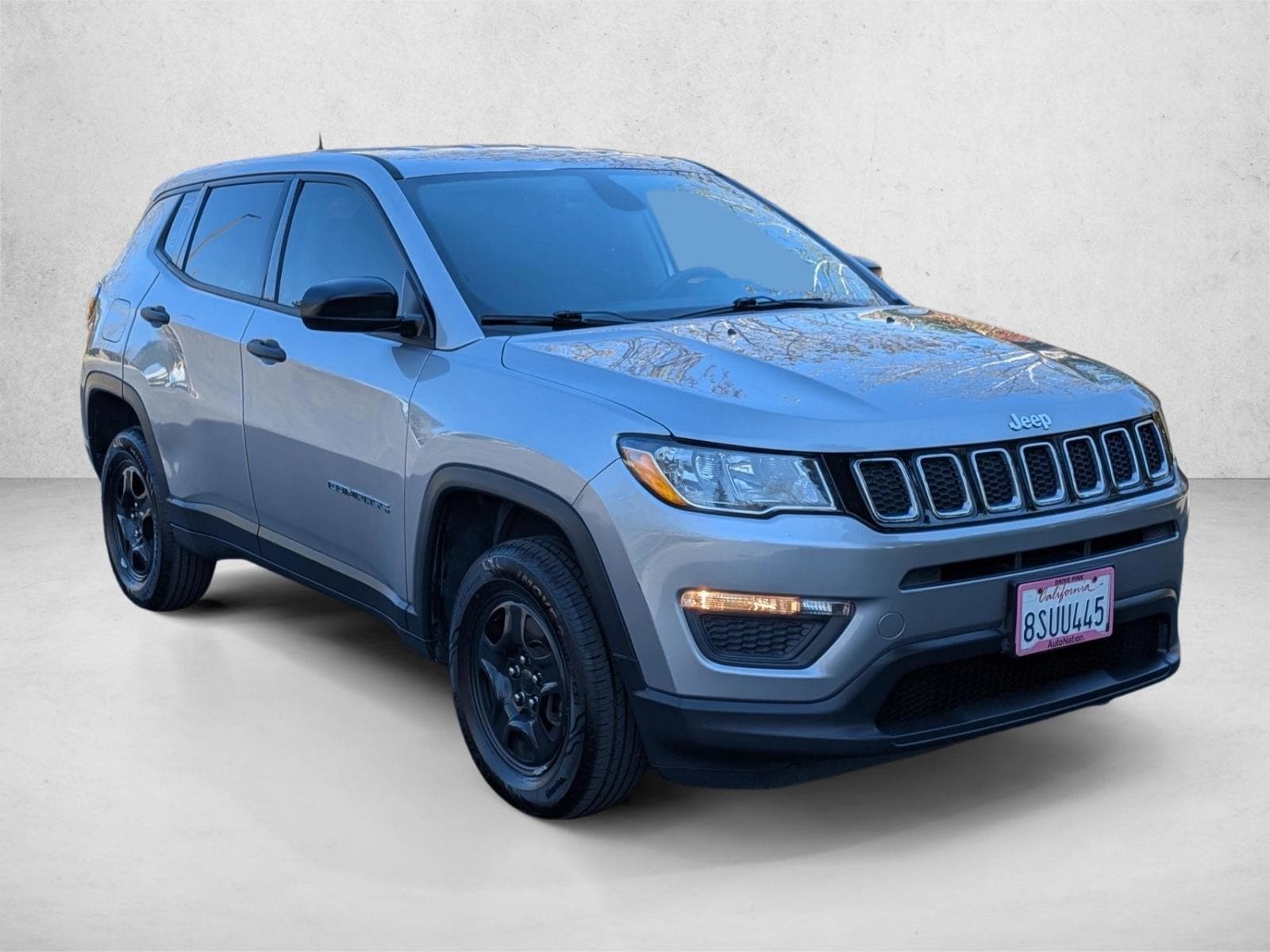 2018 Jeep Compass Sport photo 3