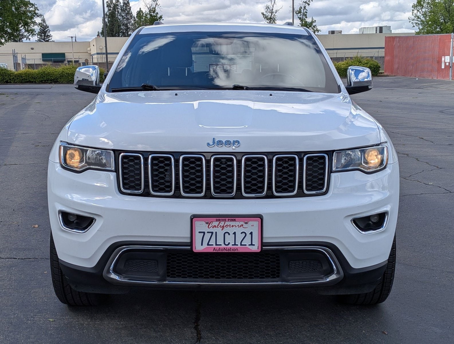 2018 Jeep Grand Cherokee Limited photo 2