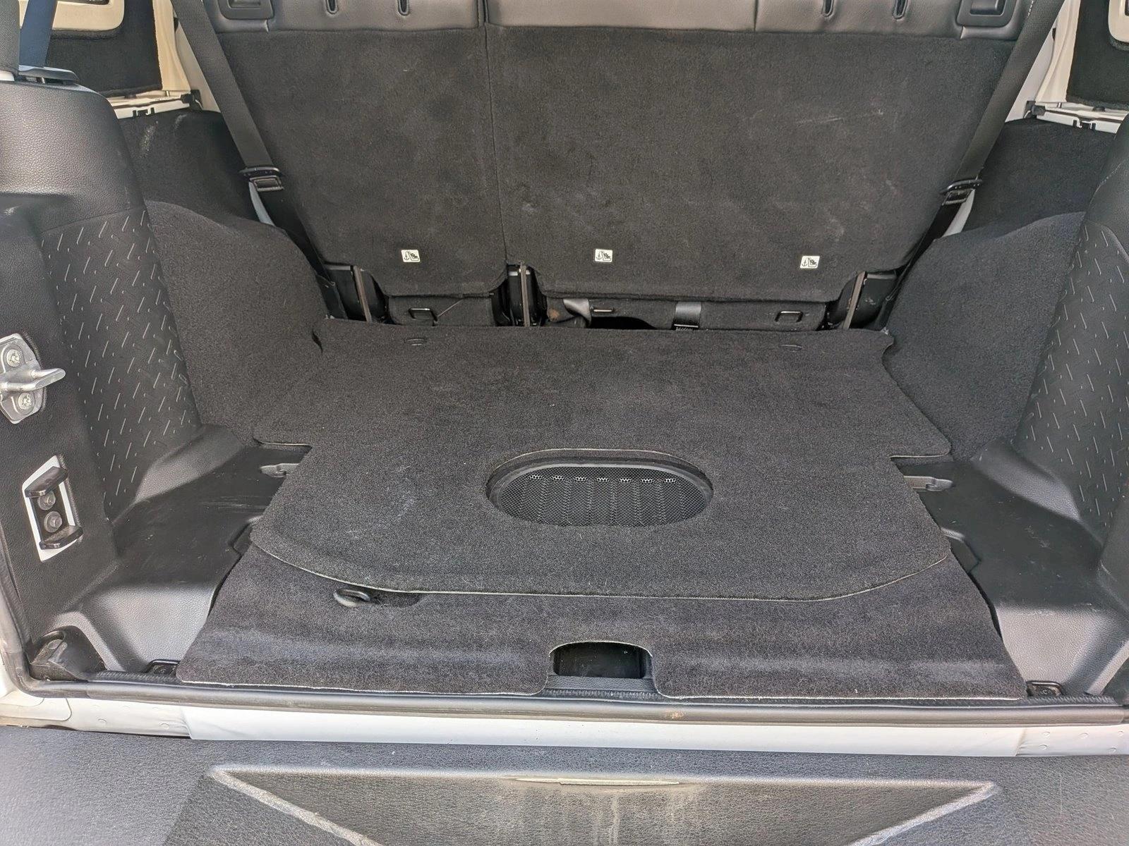 2018 Jeep Wrangler Sahara photo 6