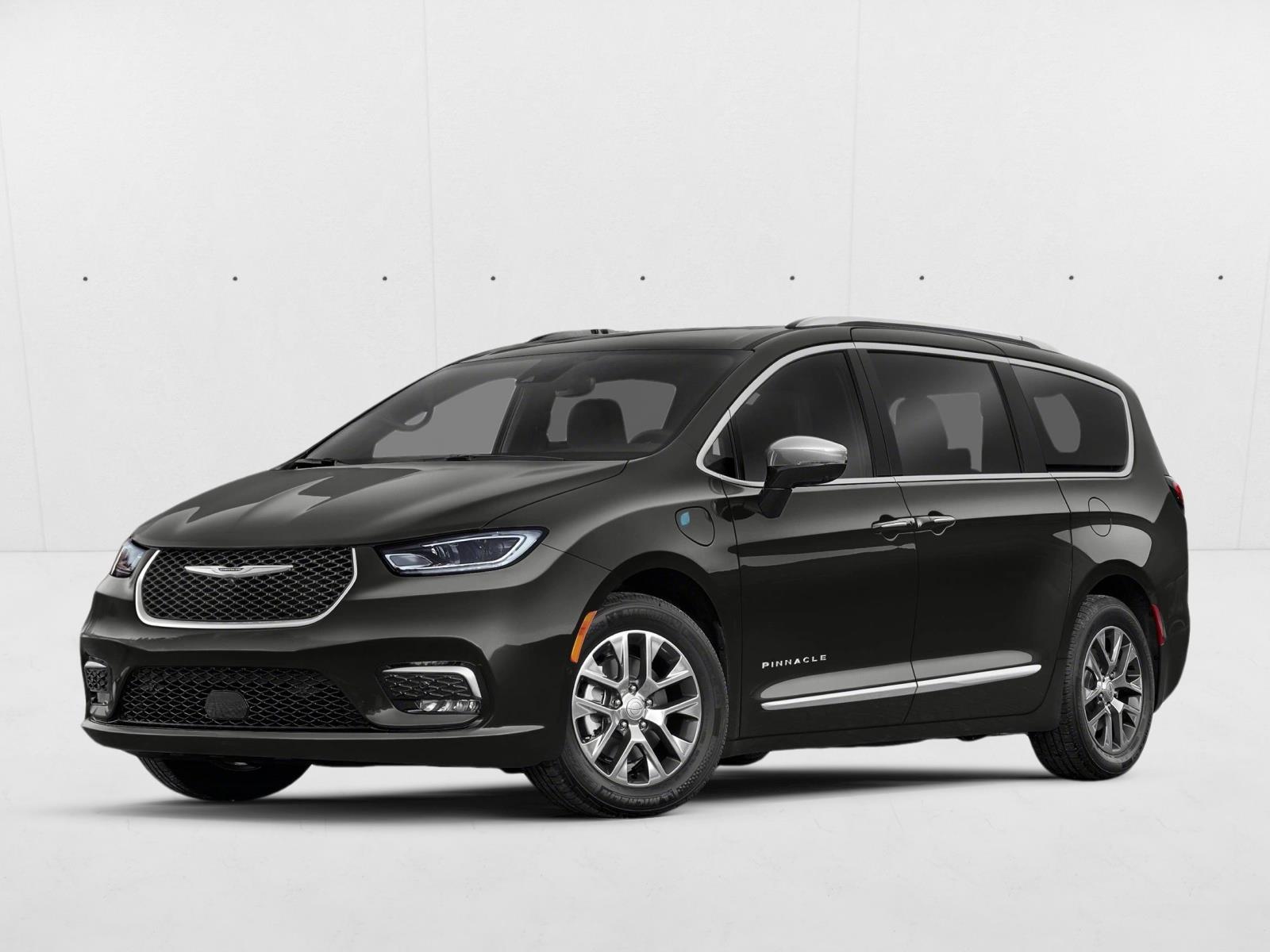 2024 Chrysler Pacifica PHEV Select's photo