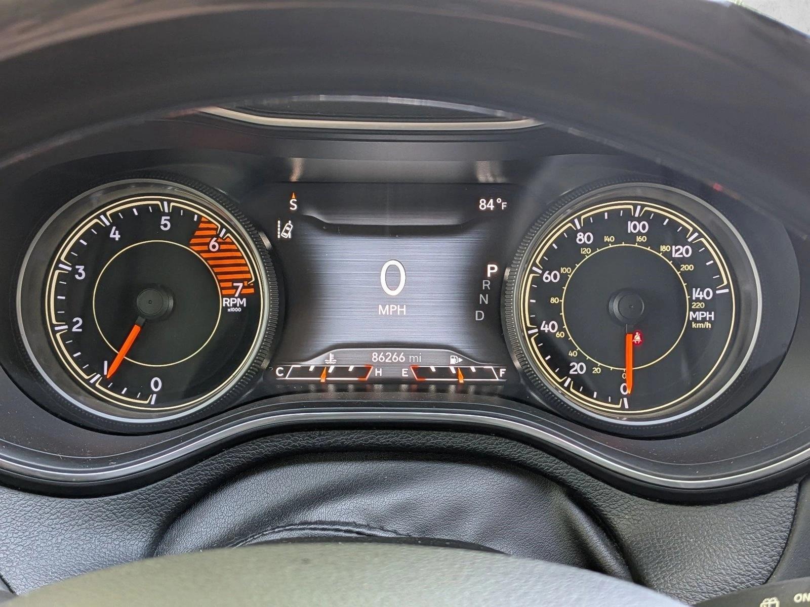 2019 Jeep Cherokee Overland - Photo 11