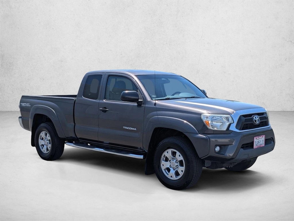 Used 2013 Toyota Tacoma PreRunner Extended Cab Pickup