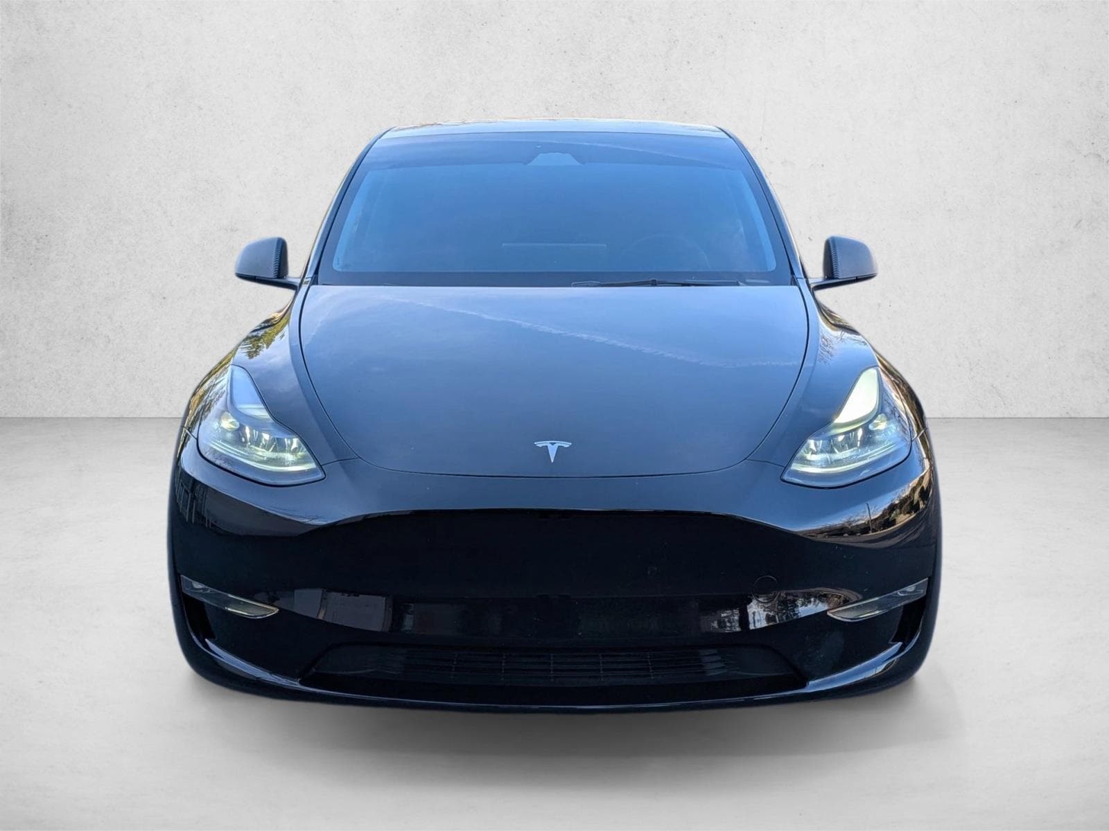 Used 2025 Tesla Model Y Long Range with VIN 7SAYGDEE8SF215420 for sale in Roseville, CA