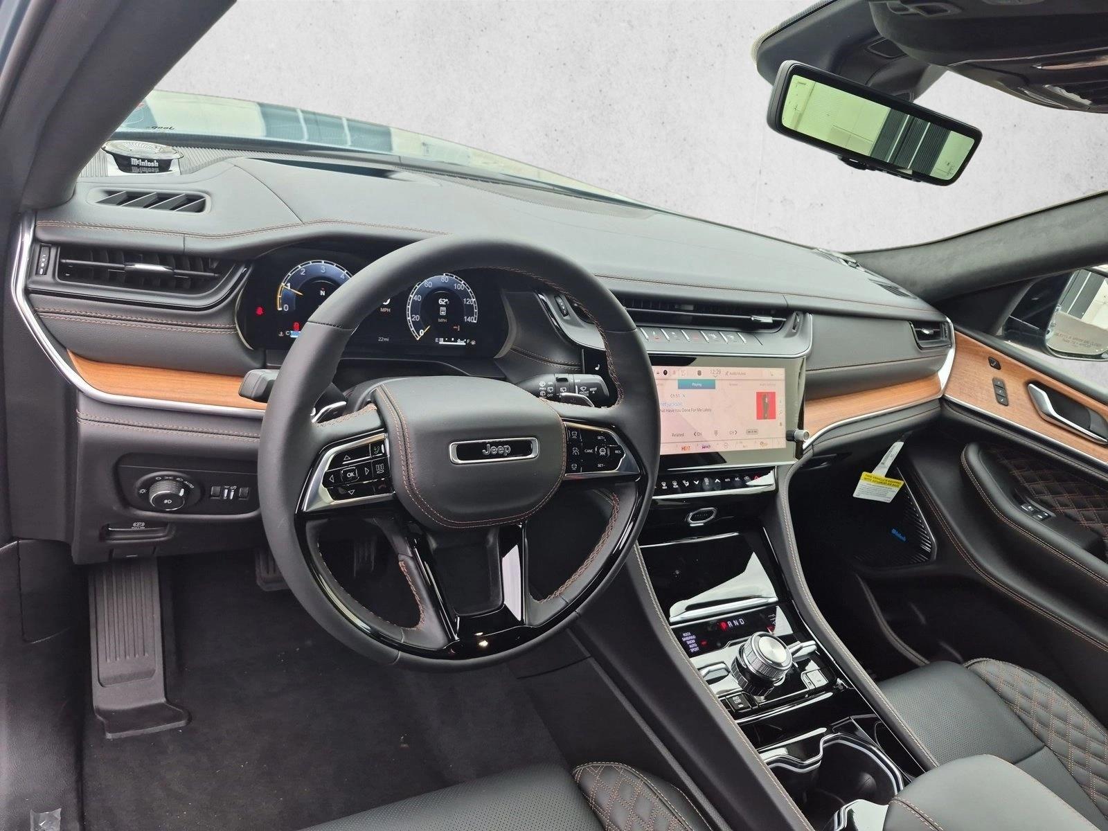 New 2027 Jeep Grand Cherokee L 3 Row Summit SUV