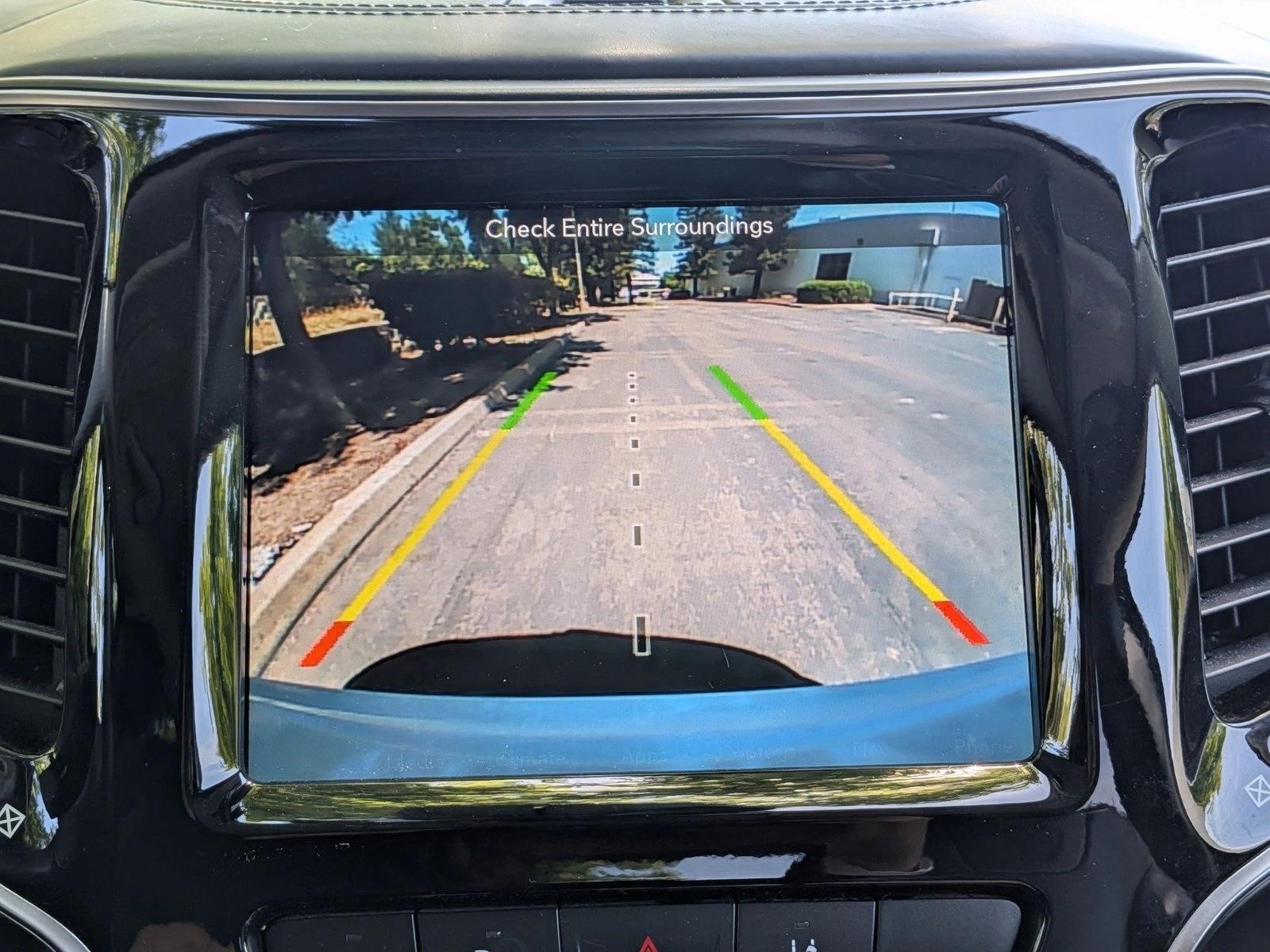 2019 Jeep Cherokee Overland - Photo 15