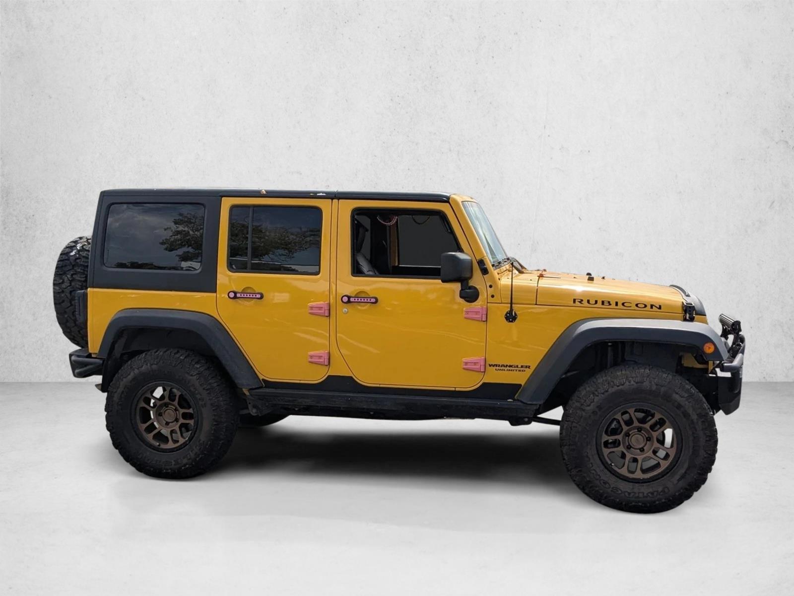 2015 Jeep Wrangler Rubicon Sport photo 4