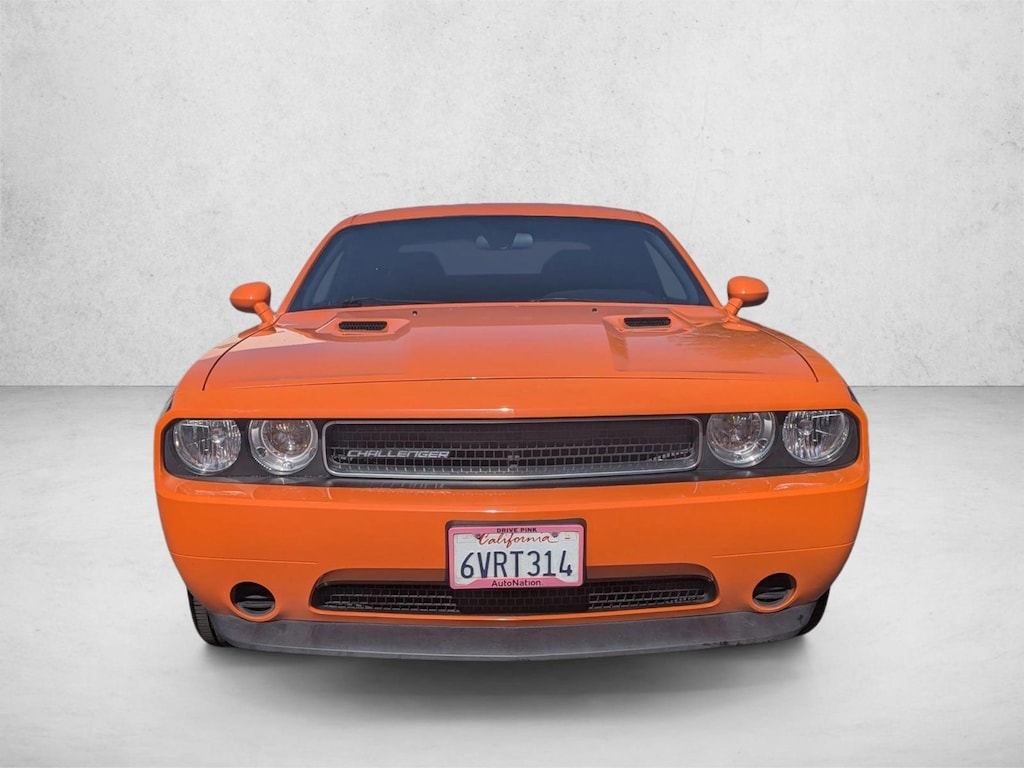 Used 2012 Dodge Challenger SXT 2dr Car