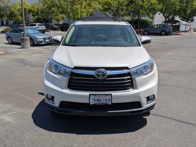Used 2015 Toyota Highlander Limited Platinum with VIN 5TDDKRFH5FS137681 for sale in Roseville, CA