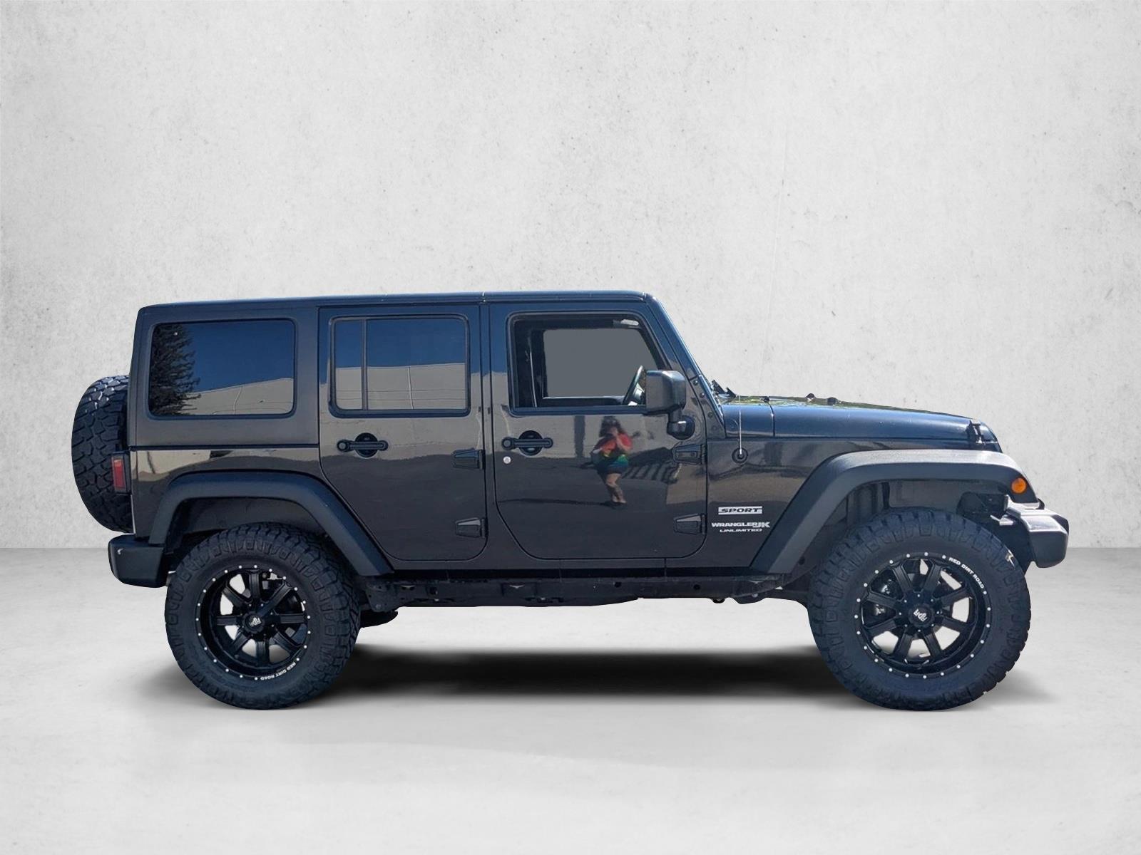 2018 Jeep Wrangler Sport S photo 4