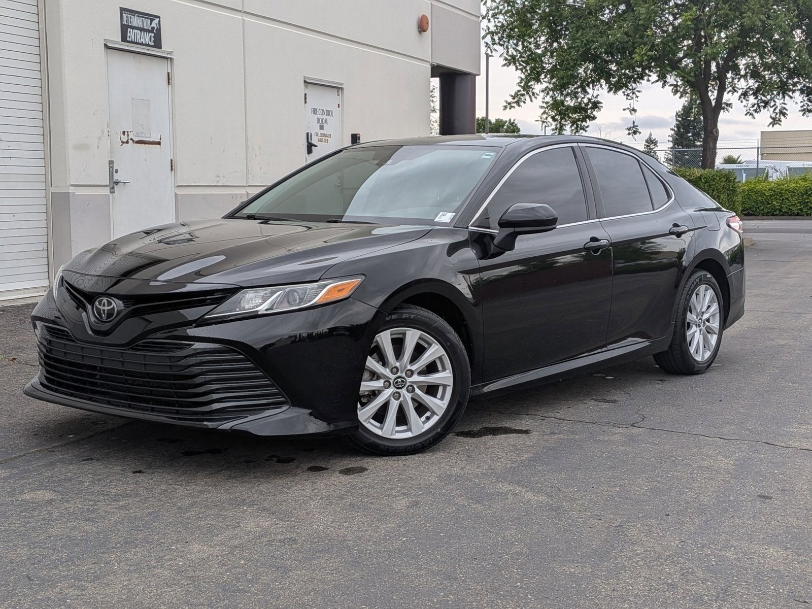 2020 Toyota Camry LE