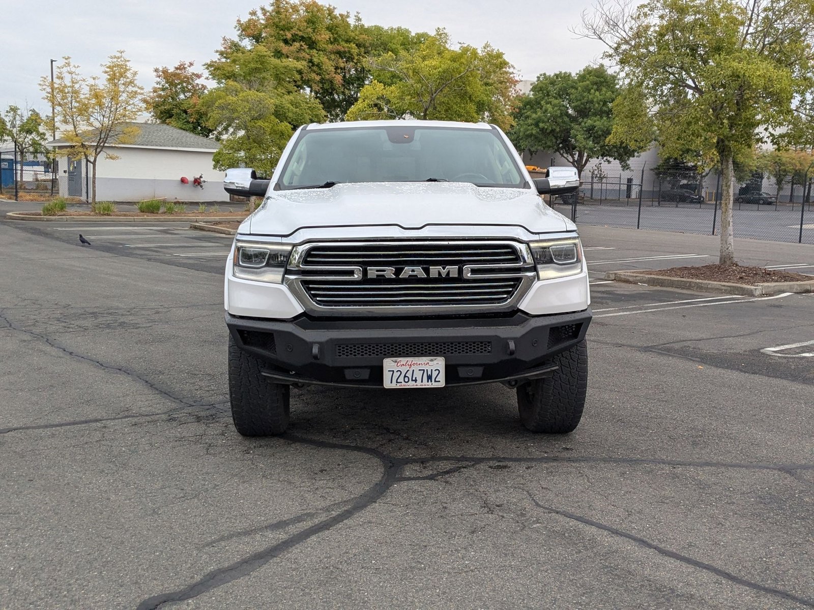 2019 Ram 1500 Laramie photo 2