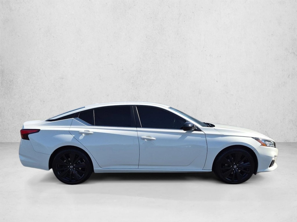 Used 2019 Nissan Altima 2.5 SR 4dr Car