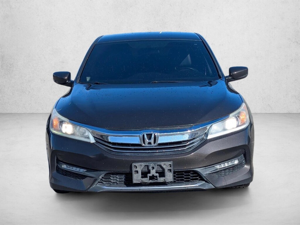 Used 2017 Honda Accord Sedan Sport SE 4dr Car