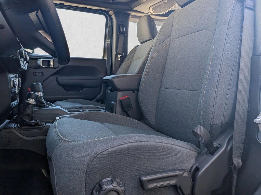 New 2026 Jeep Wrangler Sport SUV