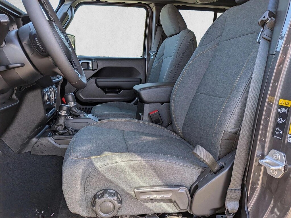 New 2026 Jeep Wrangler Sport S SUV