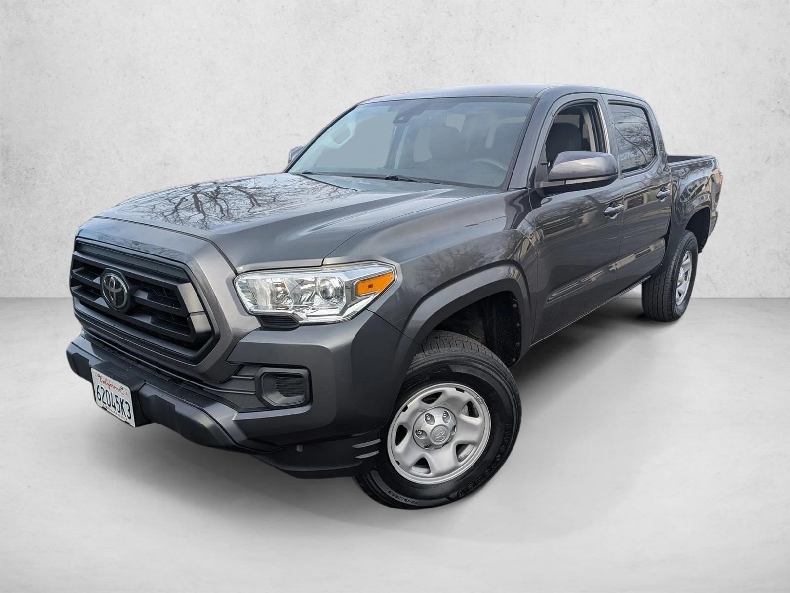 2022 Toyota Tacoma SR's photo