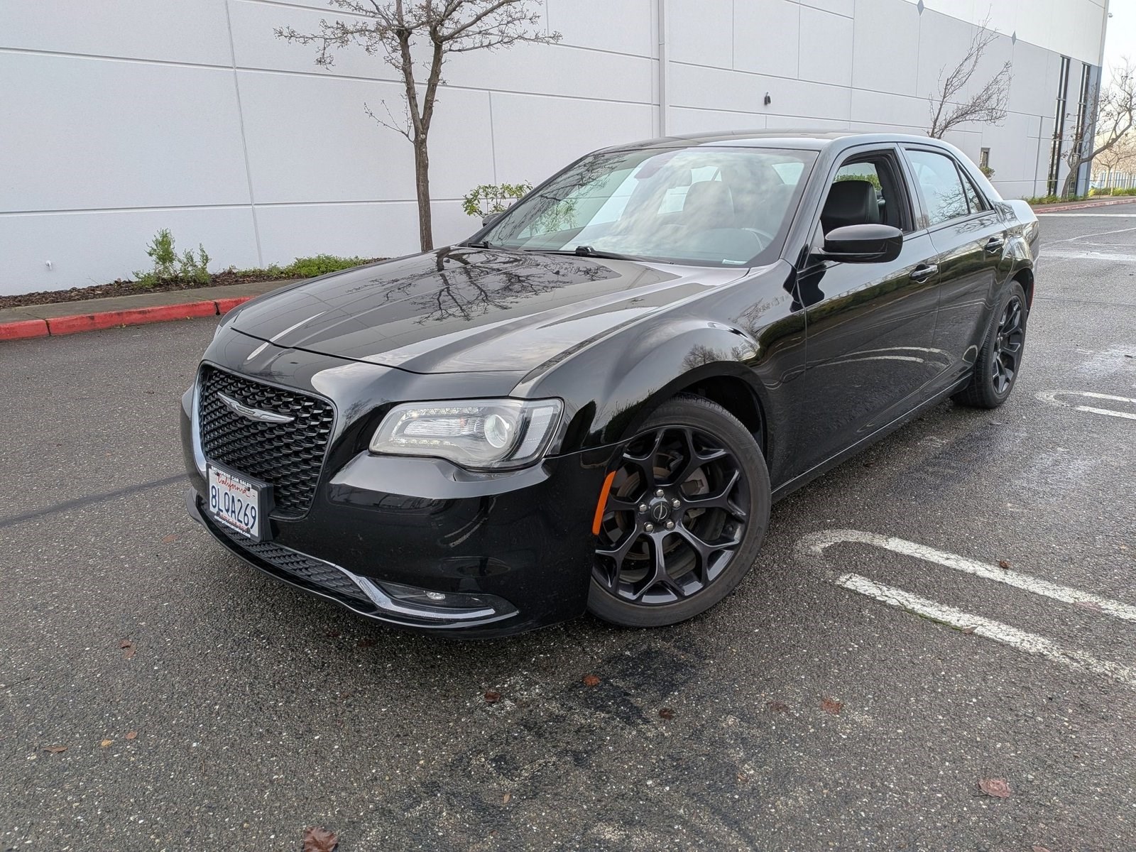 2019 Chrysler 300 S's photo