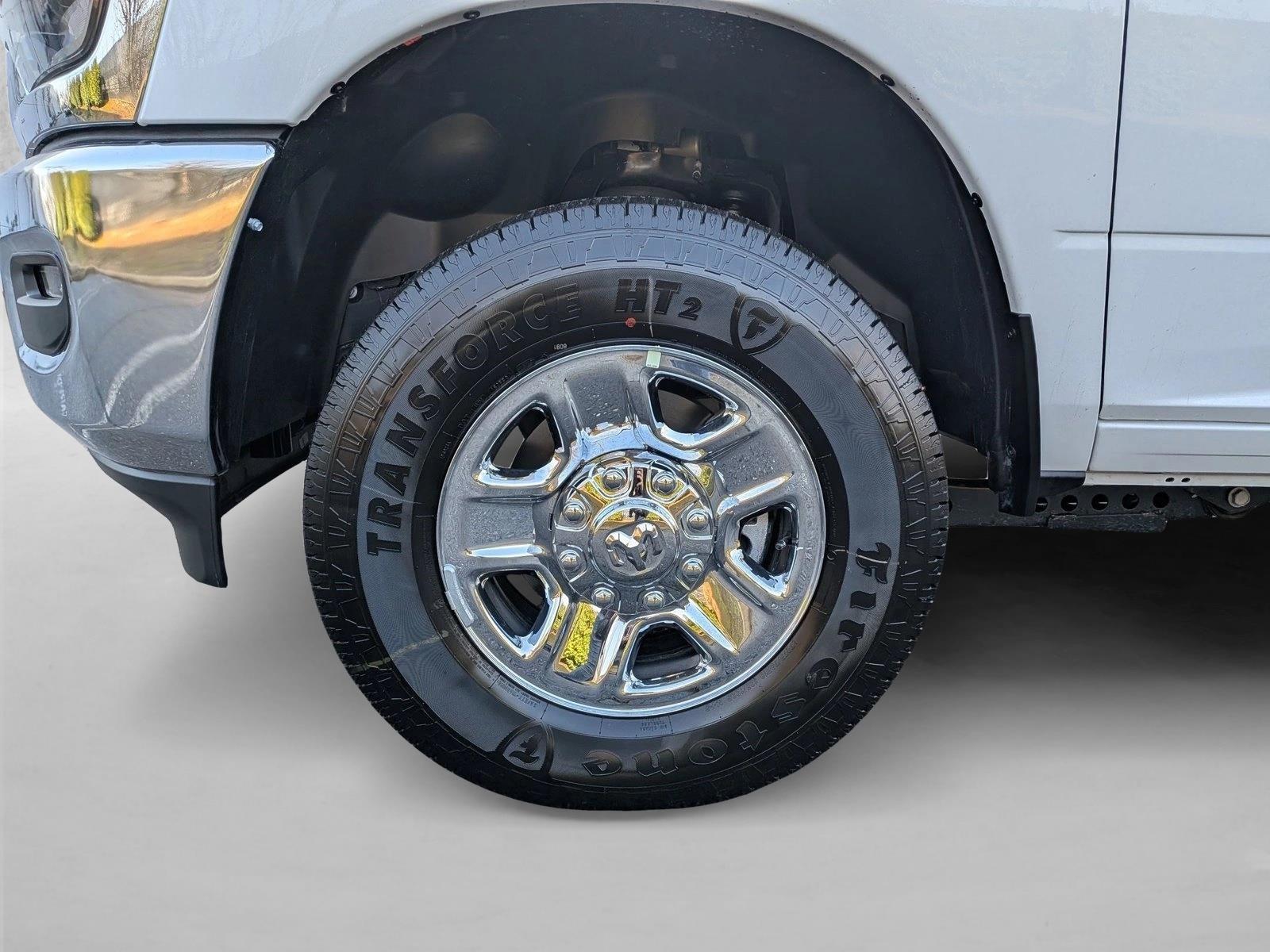 2026 RAM 2500 Tradesman - Photo 10