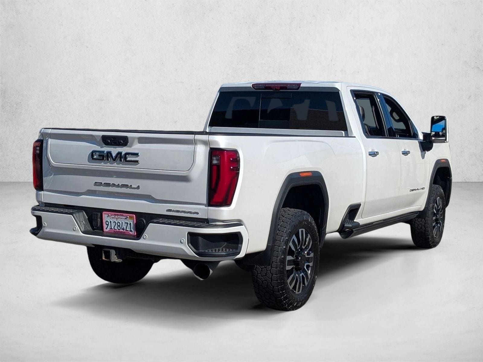 2024 GMC Sierra 2500HD Denali Ultimate photo 4