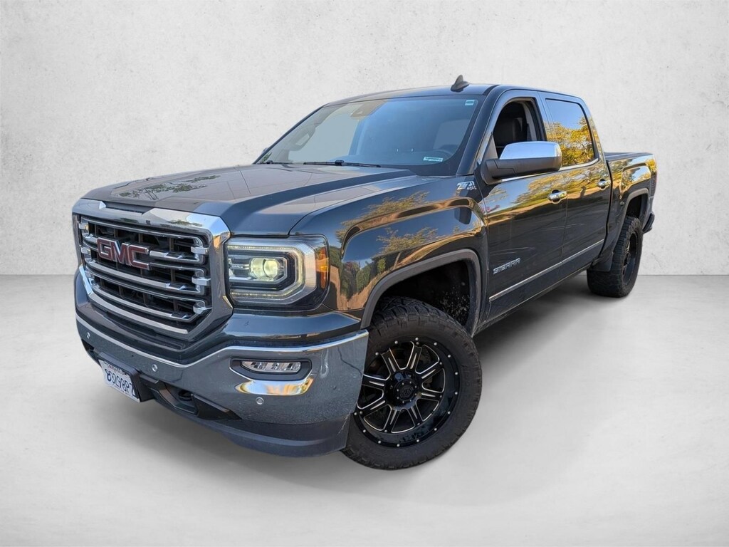 Used 2018 GMC Sierra 1500 SLT Crew Cab Pickup