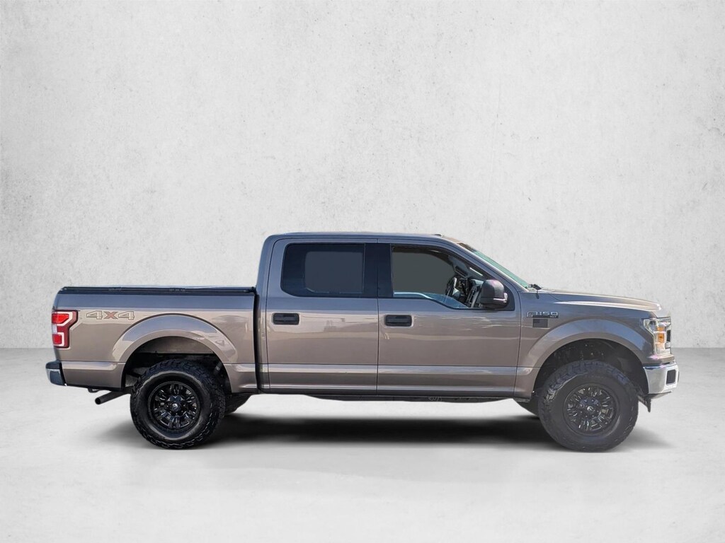 Used 2018 Ford F-150 XLT Crew Cab Pickup