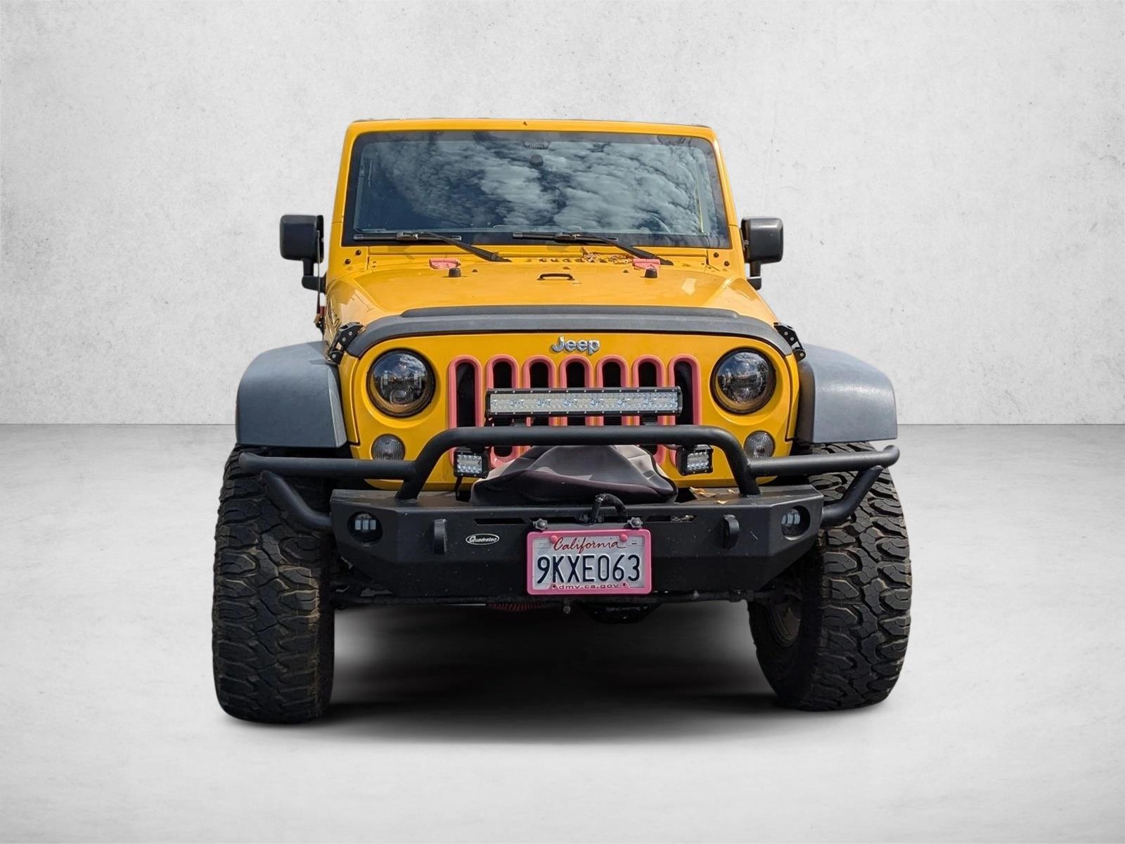 2015 Jeep Wrangler Rubicon Sport photo 2