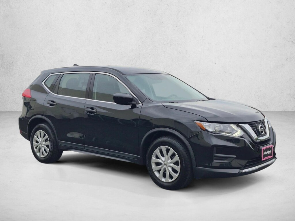 Used 2017 Nissan Rogue S Sport Utility