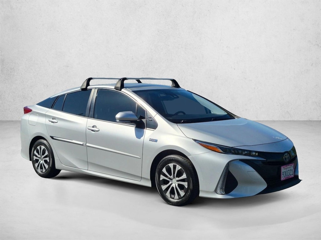 Used 2022 Toyota Prius Prime XLE 4dr Car