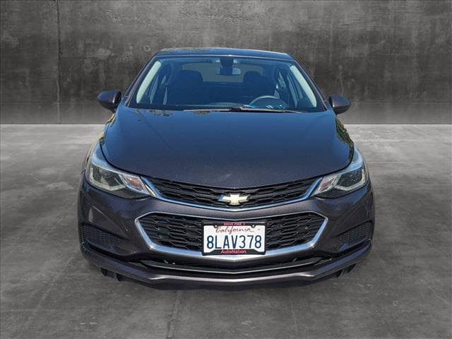 Used 2017 Chevrolet Cruze LT with VIN 1G1BE5SM7H7157303 for sale in Roseville, CA